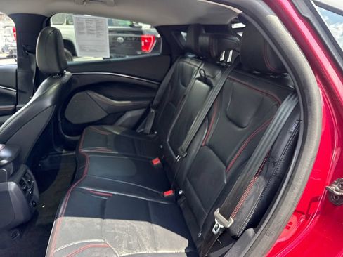 Used 2025 Ford Mustang Mach-E Premium w/ Sport Appearance Package AWD/4WD image 13