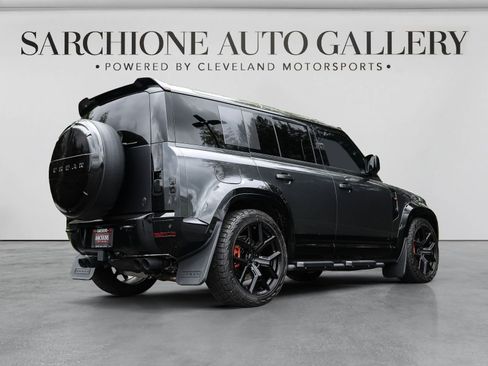 Used 2026 Land Rover Defender 110 V8 AWD/4WD image 4