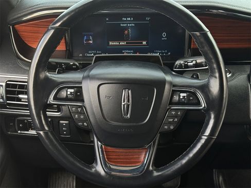 Used 2024 Lincoln Navigator L 4WD image 12