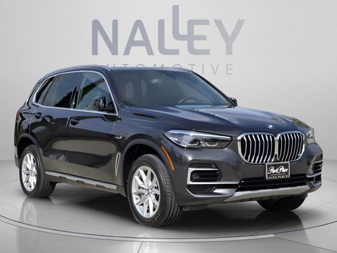 Used 2023 BMW X5 xDrive45e AWD/4WD image 5