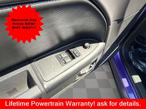Used 2014 Dodge Challenger R/T RWD image 18