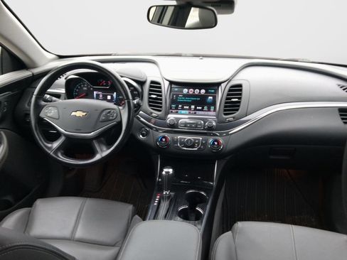 Used 2017 Chevrolet Impala LT w/ Leather Package image 19
