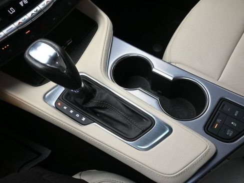Used 2023 Cadillac CT4 Premium Luxury RWD image 38