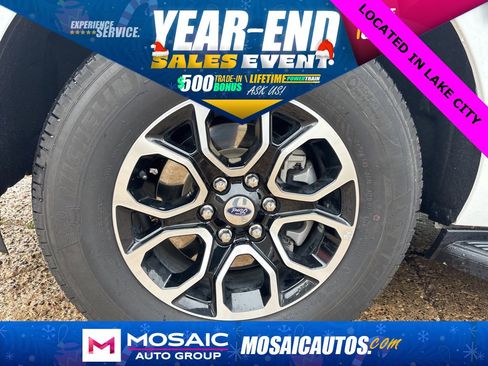 Used 2024 Ford Expedition XLT image 46