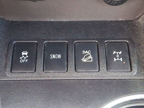 Used 2015 Toyota Highlander Plus image 22