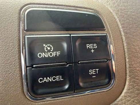 Used 2011 Jeep Liberty Sport w/ Trailer Tow Class III Group AWD/4WD image 41