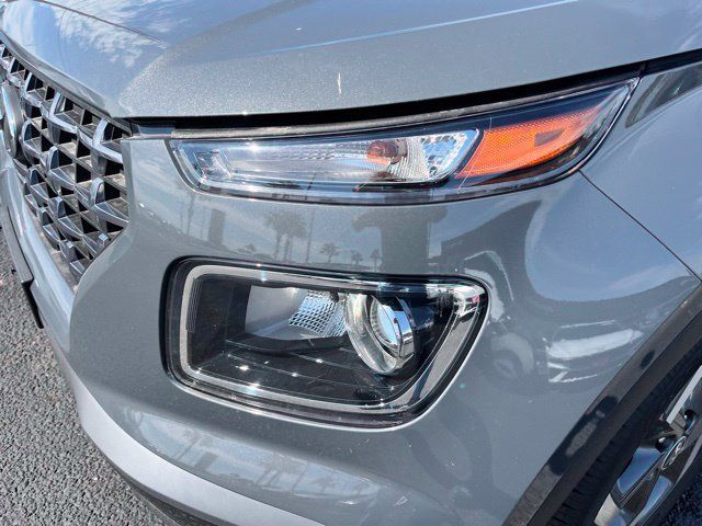 New 2026 Hyundai Venue SEL FWD image 13