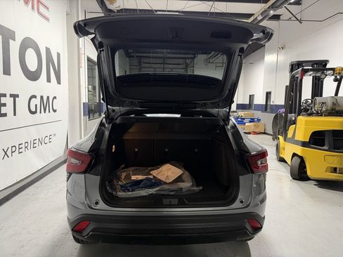 New 2026 Chevrolet Trax RS w/ Driver Confidence Package image 32