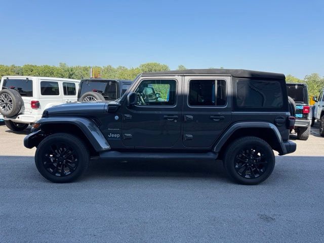 Used 2024 Jeep Wrangler Unlimited Sahara w/ Technology Group AWD/4WD image 7