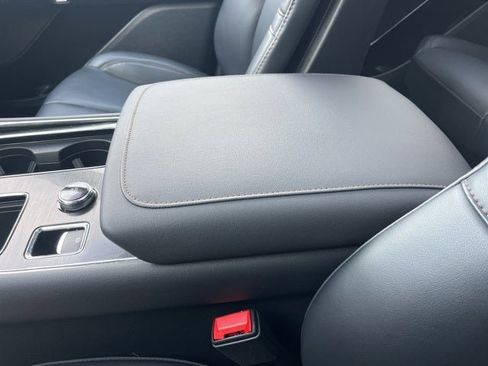 Used 2025 Lincoln Aviator AWD w/ Jet Appearance Package image 40