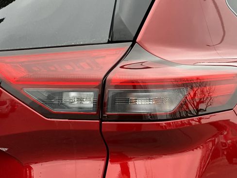 New 2026 Nissan Rogue Platinum image 32