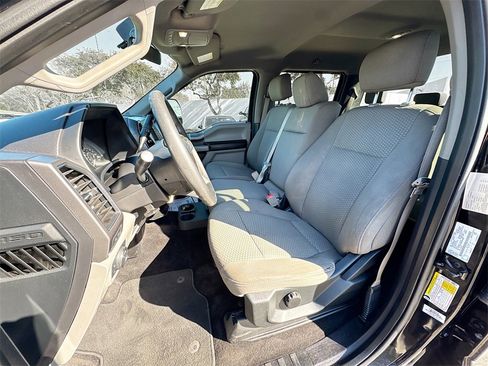 Used 2018 Ford F150 XLT w/ XTR Package image 20