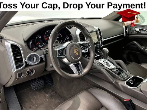 Used 2016 Porsche Cayenne AWD/4WD image 16