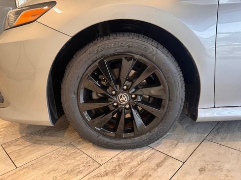 Used 2022 Toyota Camry LE w/ Convenience Package FWD image 4
