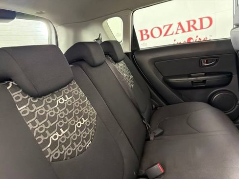 Used 2010 Kia Soul + w/ Audio Pkg FWD image 18