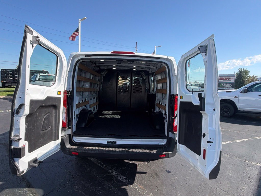 Used 2020 Ford Transit 250 Low Roof w/ Exterior Upgrade Package RWD image 33