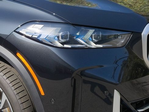 Used 2025 BMW X5 sDrive40i w/ Parking Assistance Package image 8