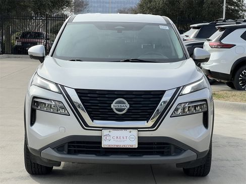 Used 2021 Nissan Rogue SV image 7