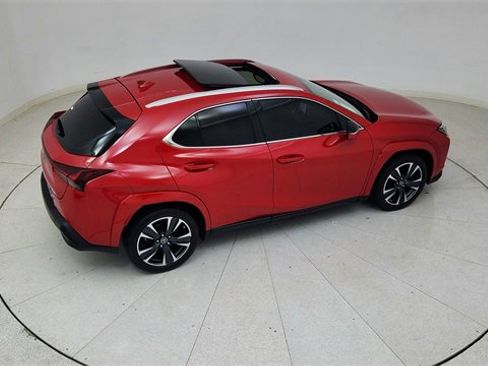 Used 2023 Lexus UX 250h FWD w/ Premium Package image 81