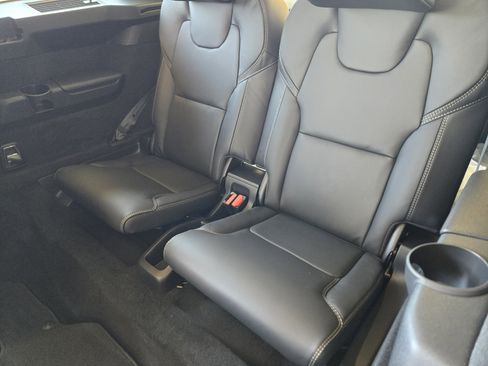 New 2026 Volvo XC90 B6 Ultra image 32