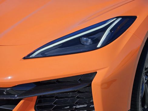 Certified 2023 Chevrolet Corvette Z06 w/ Battery Protection Package image 11