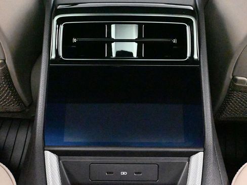 Used 2026 Porsche Panamera image 8