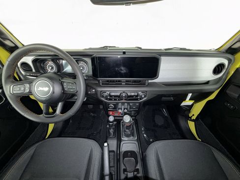 Used 2024 Jeep Wrangler Sport AWD/4WD image 21