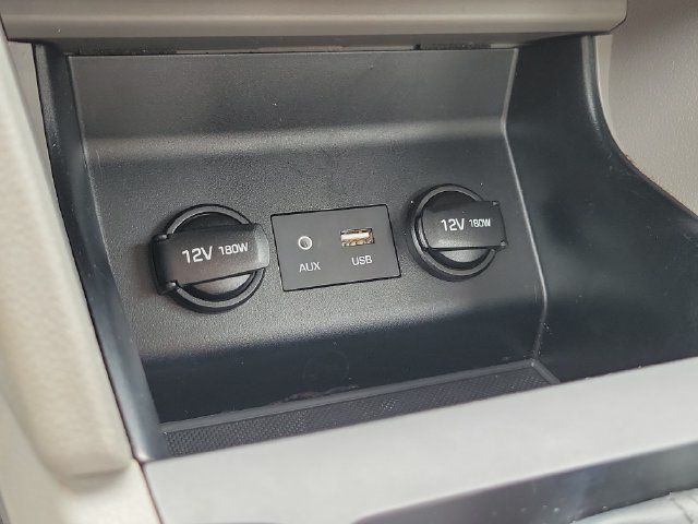 Used 2019 Hyundai Elantra SEL FWD image 29