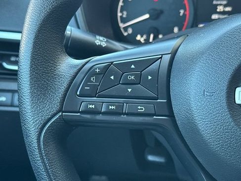 Used 2025 Nissan Altima 2.5 S FWD image 25