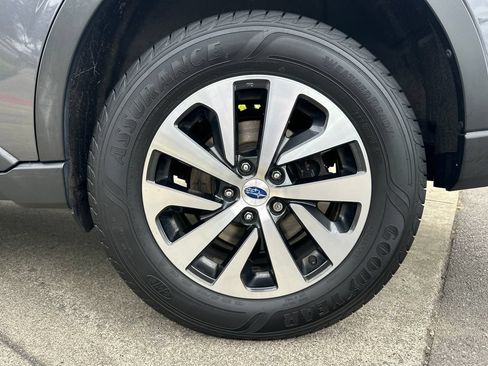 Used 2020 Subaru Outback Premium AWD/4WD image 27