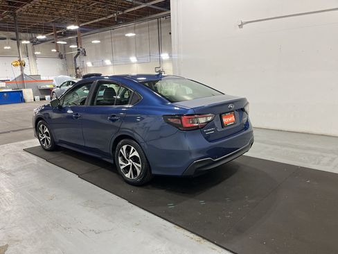 Used 2022 Subaru Legacy Premium AWD/4WD image 8