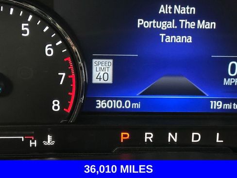 Certified 2022 Ford Explorer XLT w/ Equipment Group 202A image 3