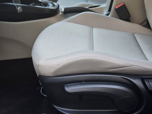 Certified 2025 Kia Soul LX image 25