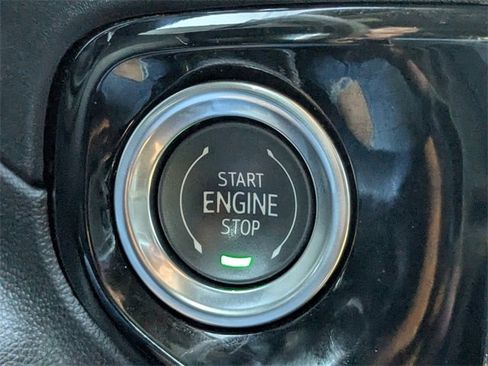 Used 2025 Chevrolet Silverado 2500 LT w/ Safety Package image 25