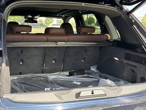 New 2026 BMW X5 xDrive50e w/ M Sport Package AWD/4WD image 11