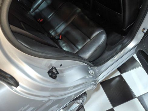 Used 2005 Jaguar S-TYPE R RWD image 60