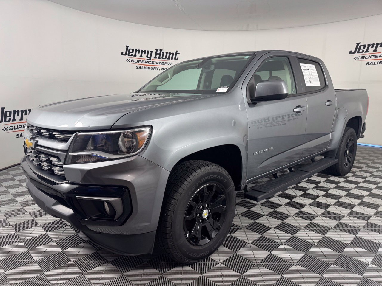 Used 2022 Chevrolet Colorado LT w/ LT Convenience Package RWD image 1