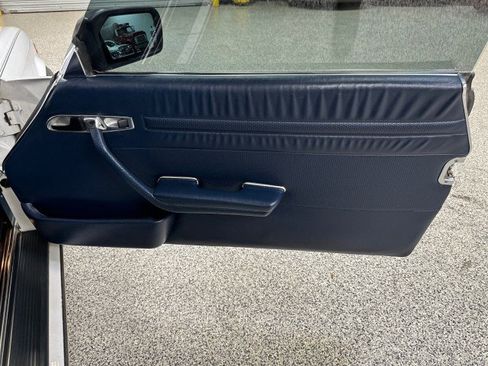 Used 1988 Mercedes-Benz 560 SL image 46