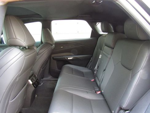 Used 2024 Lexus RX 350 F Sport w/ Convenience Package AWD/4WD image 16