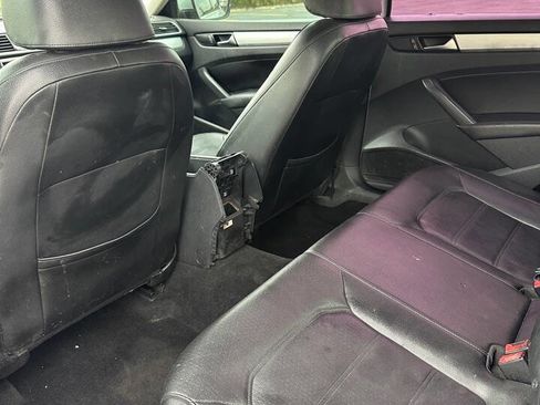 Used 2013 Volkswagen Passat 2.5 SE image 24