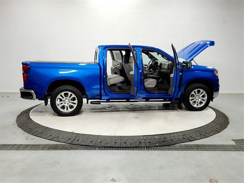 Used 2023 Chevrolet Silverado 1500 LTZ w/ LTZ Convenience Package II image 16