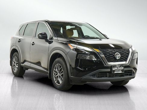 Used 2021 Nissan Rogue S FWD image 7