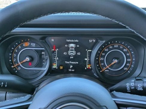 New 2026 Jeep Wrangler Unlimited Rubicon AWD/4WD image 19