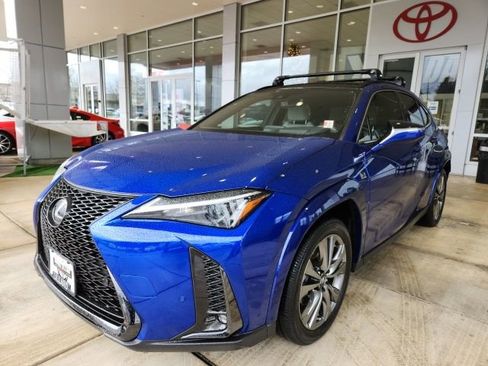 Used 2024 Lexus UX 250h F Sport image 6