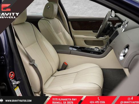 Used 2017 Jaguar XJ R-Sport image 25