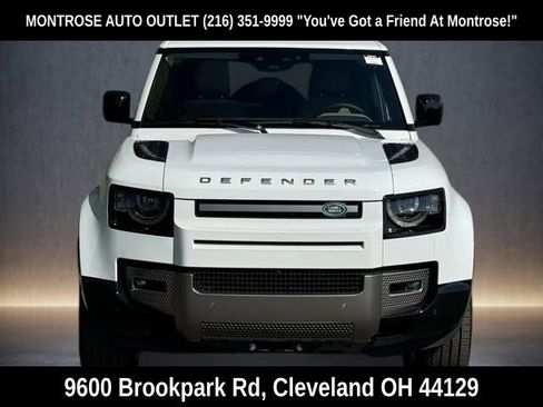 New 2025 Land Rover Defender 110 X-Dynamic SE image 8