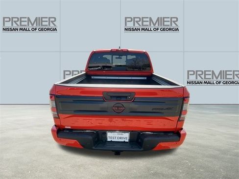 New 2025 Nissan Frontier PRO-4X w/ Pro Convenience Package image 6