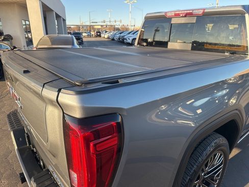 Used 2020 GMC Sierra 1500 Denali w/ Technology Package image 8