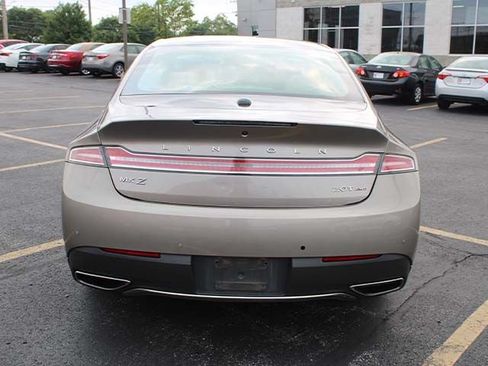 Used 2019 Lincoln MKZ Reserve w/ Reserve Plus Package AWD/4WD image 6