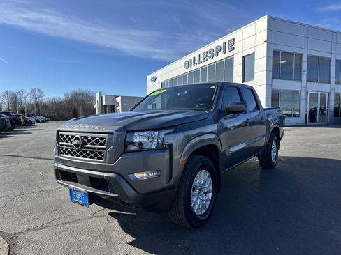 Used 2022 Nissan Frontier SV image 8